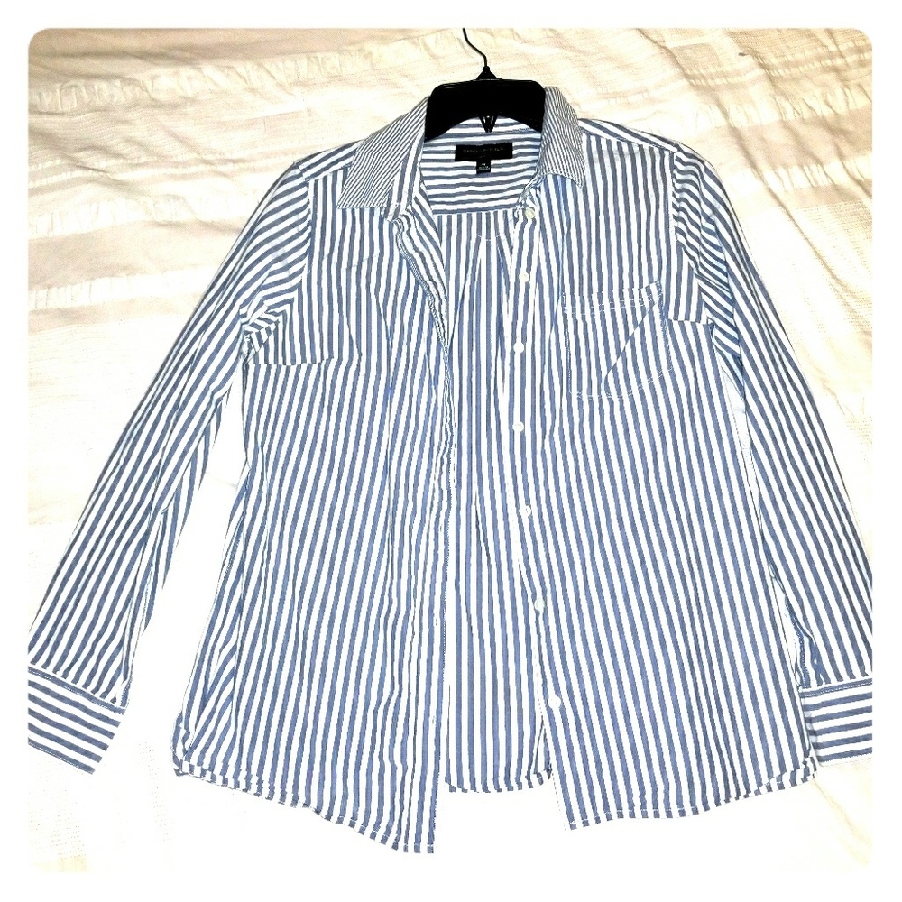 Long sleeves button up